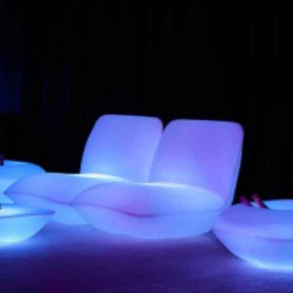 Уникальное светящееся кресло: концепт, идея для дома