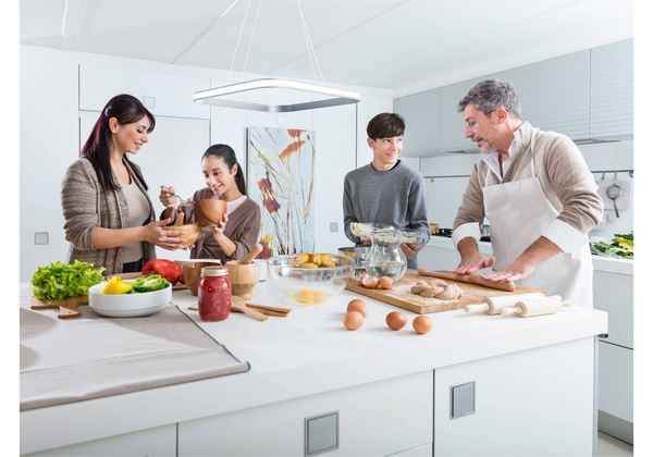 Проектируем кухню, в которой будет приятно готовить и общаться за семейном ужином